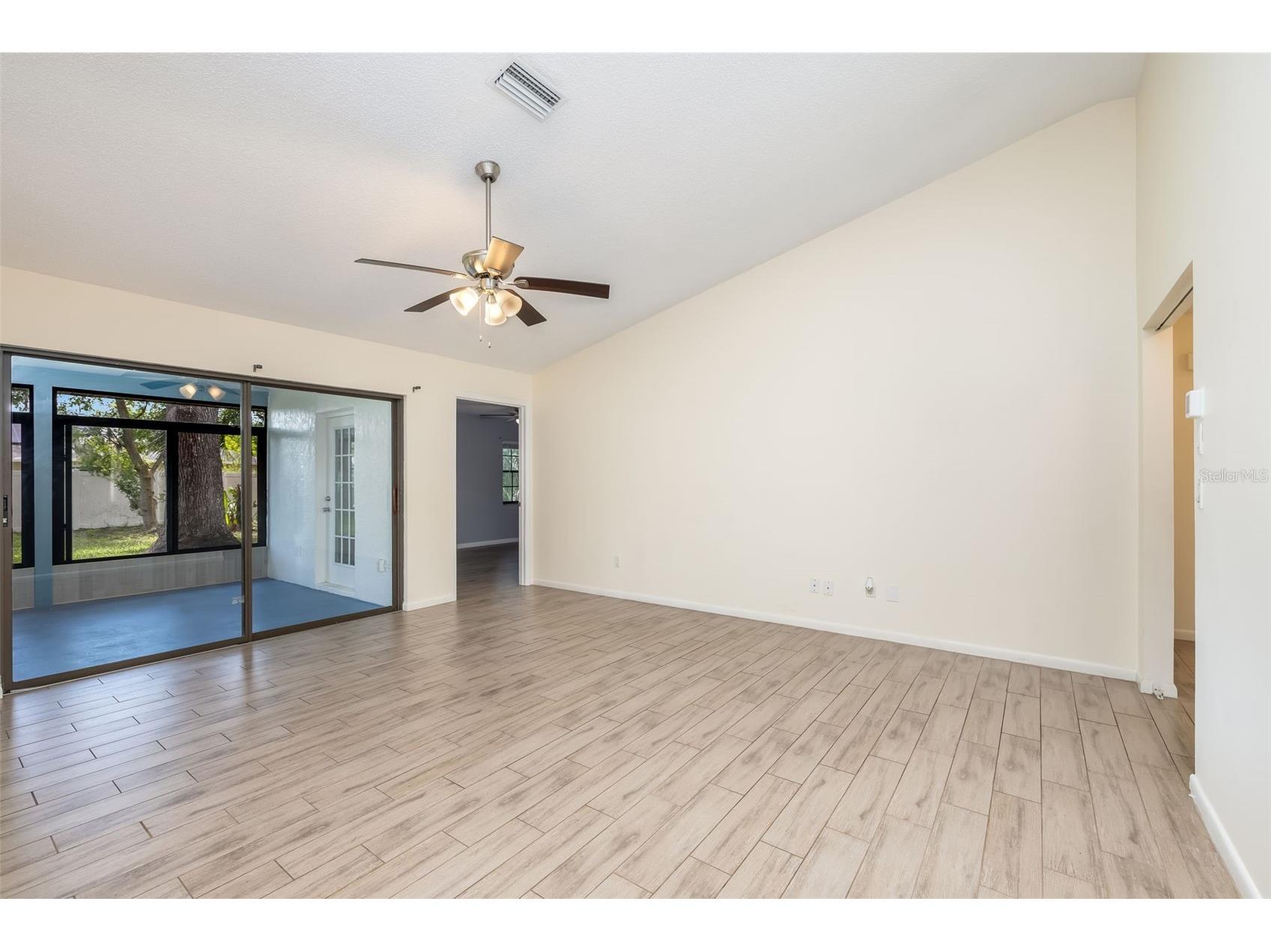 222 Parkview Drive Palm Coast FL 32164 FC319106 image12
