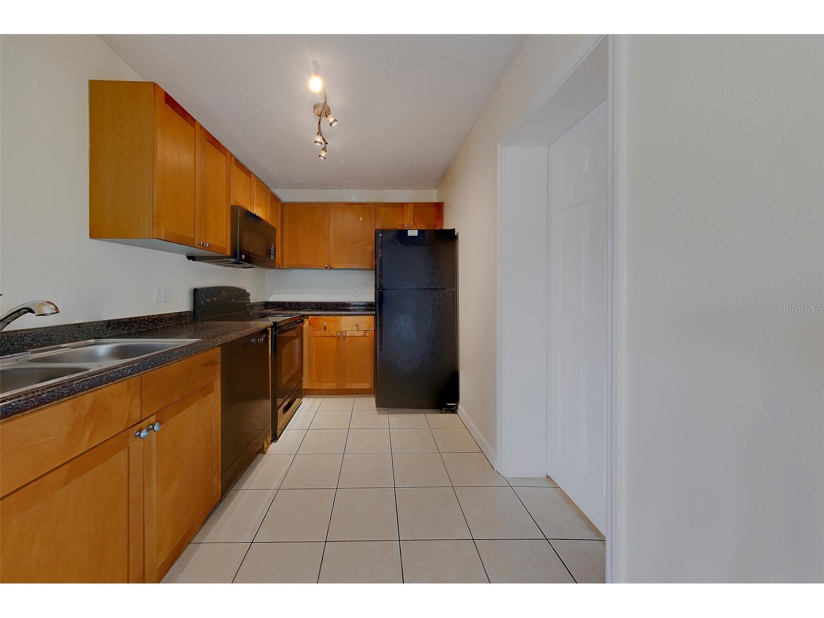 222 Pompano Drive SE #H Saint Petersburg FL 33705 TB8518474 image10