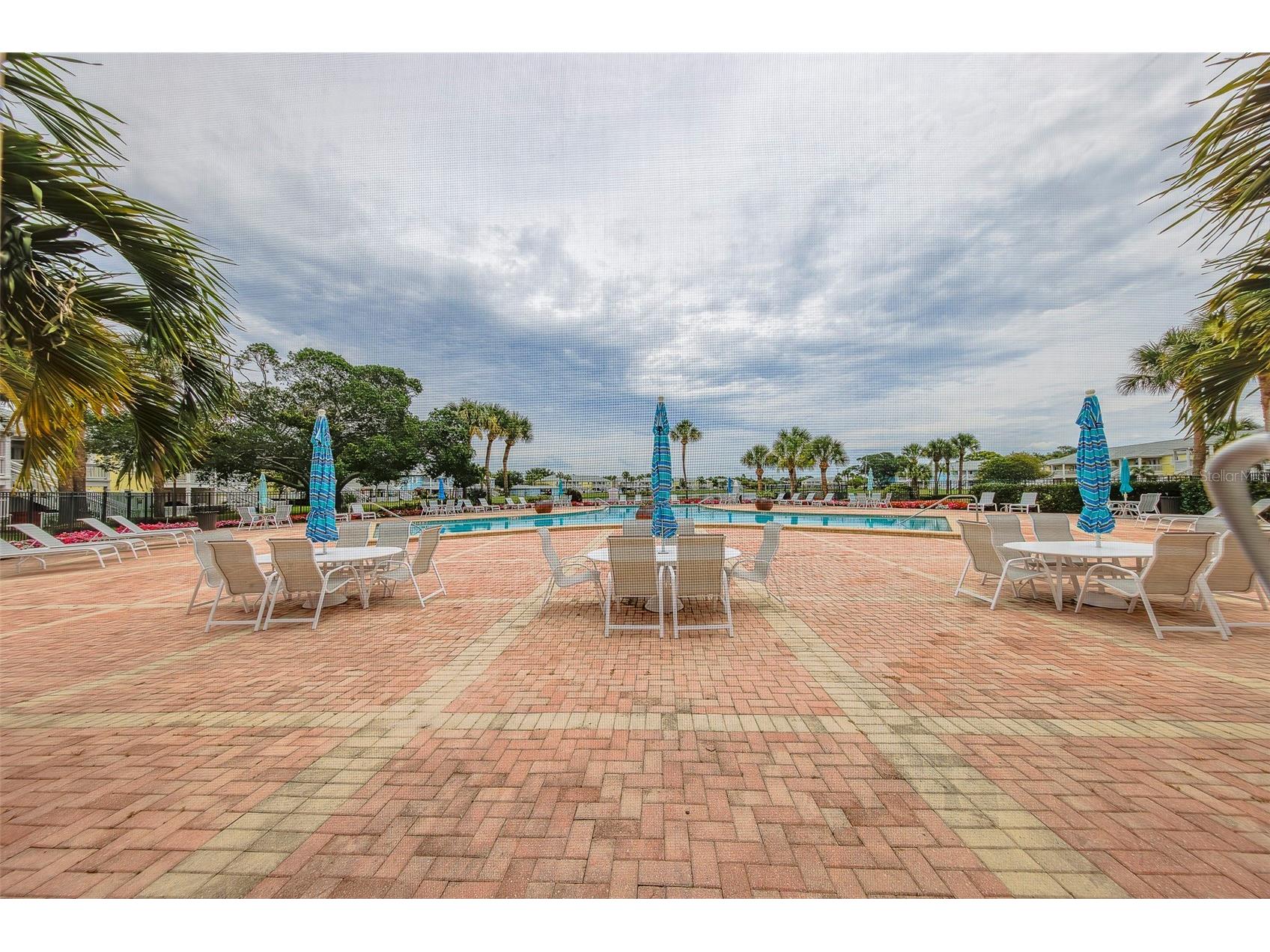 222 Pompano Drive SE #H Saint Petersburg FL 33705 TB8518474 image46