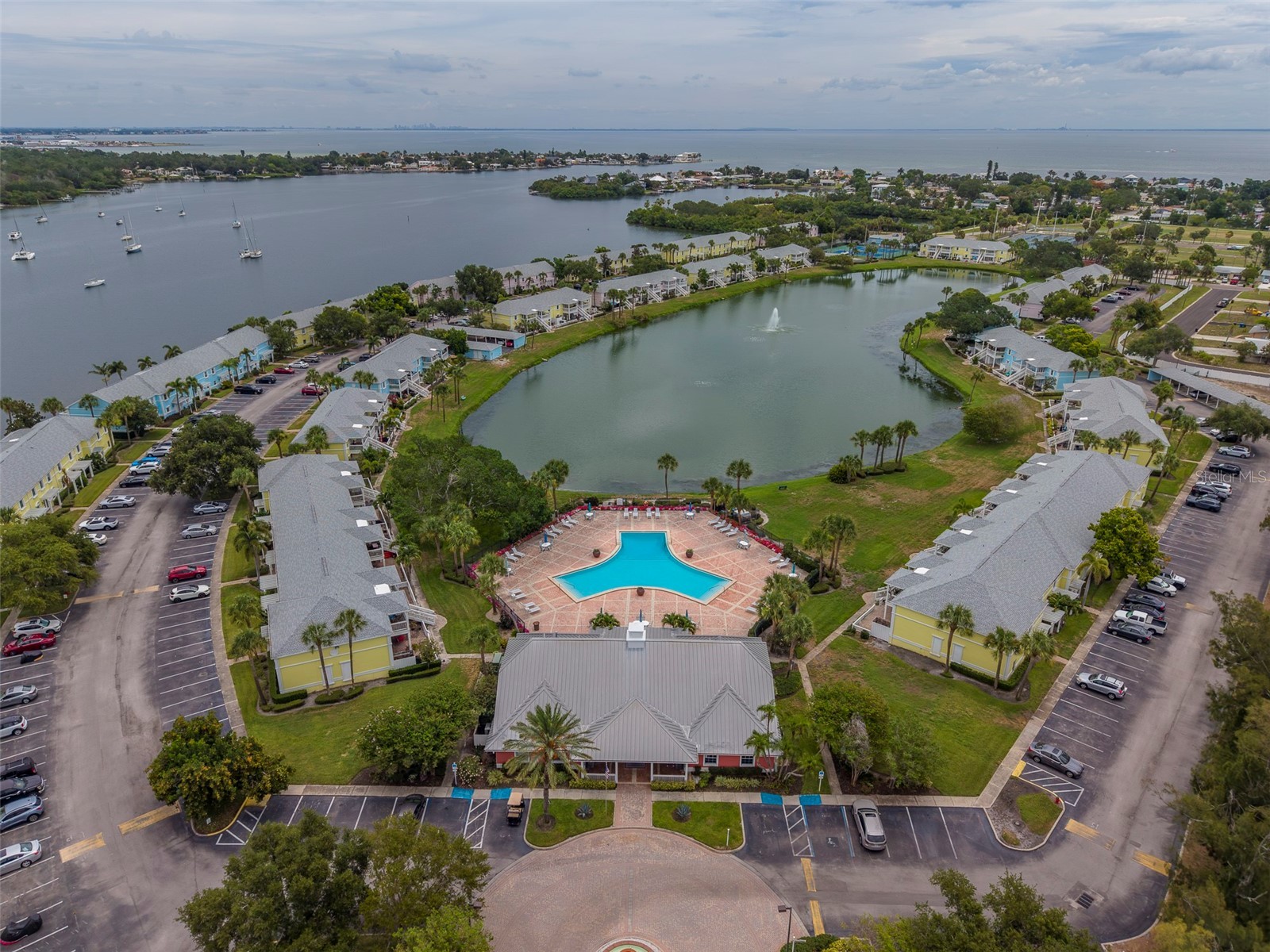 222 Pompano Drive SE #H Saint Petersburg FL 33705 TB8518474 image48