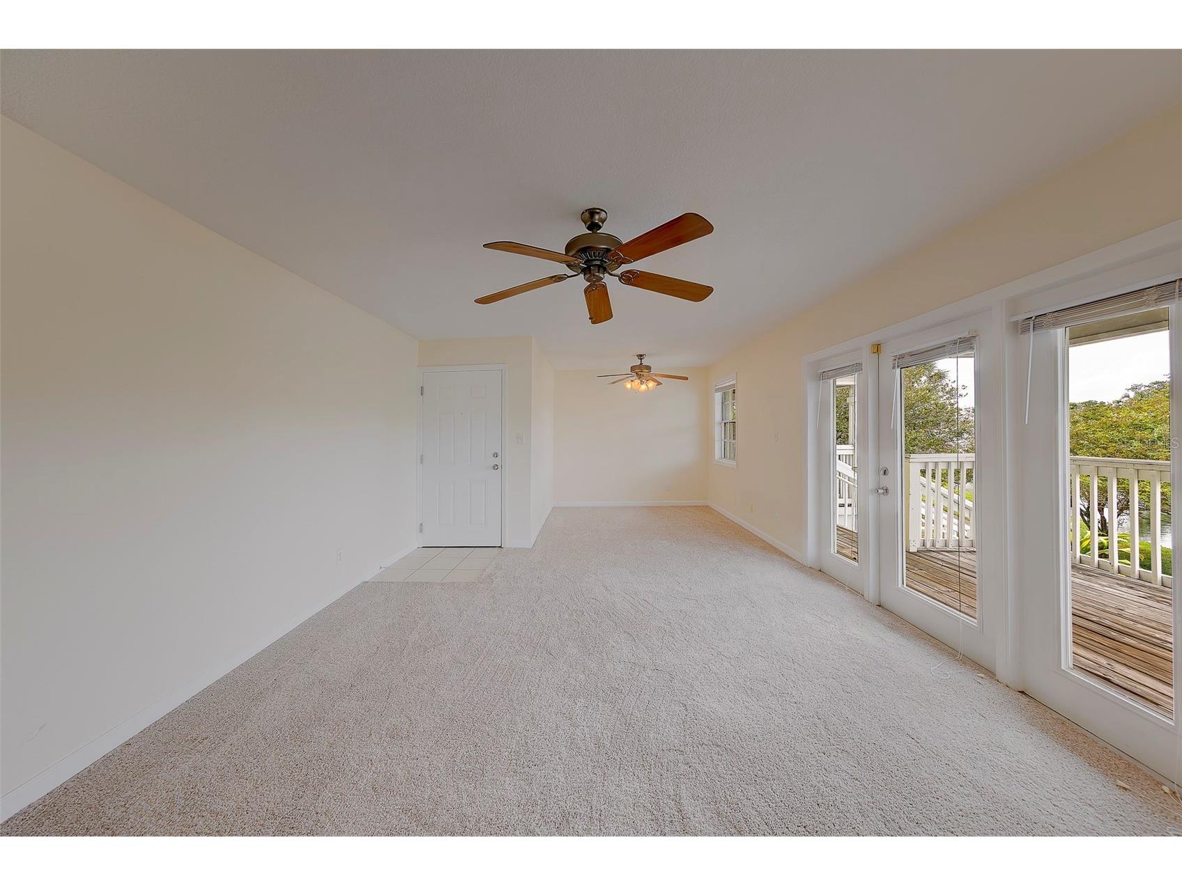 222 Pompano Drive SE #H Saint Petersburg FL 33705 TB8518474 image6