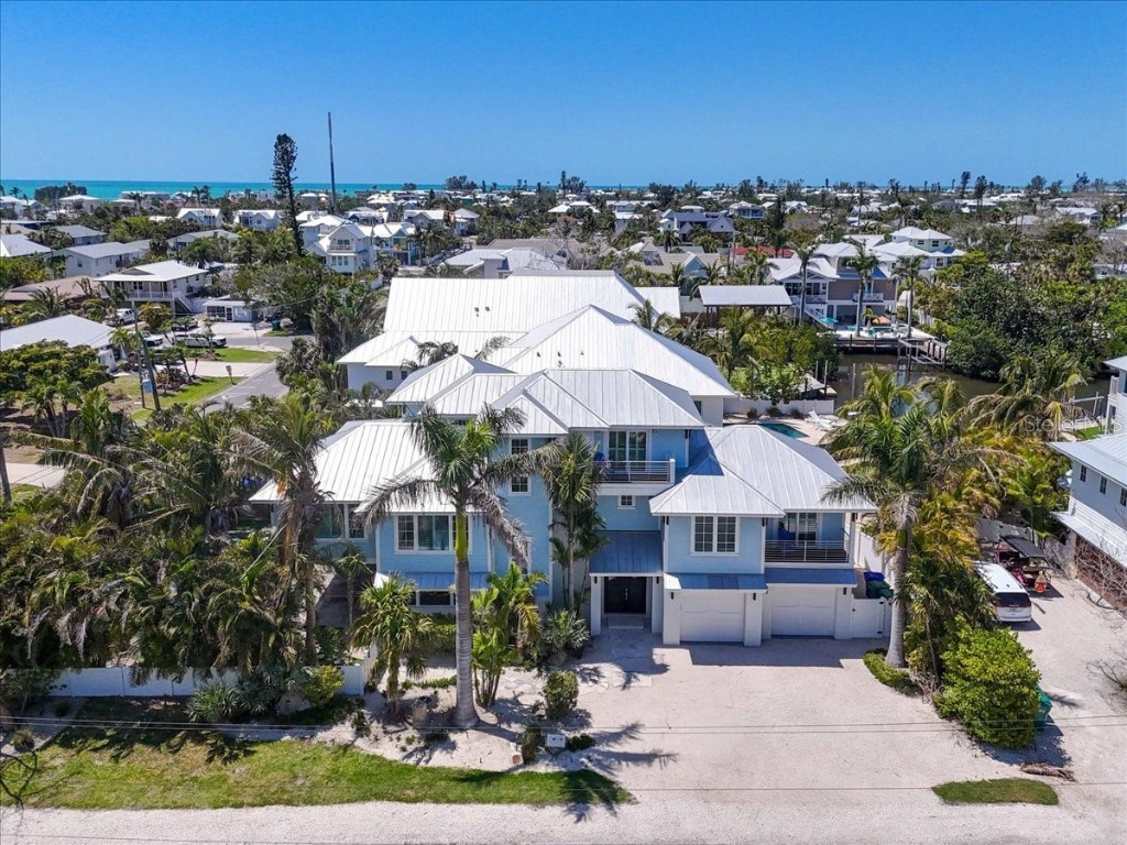 222 Willow Avenue Anna Maria FL 34216 A4649861 image2