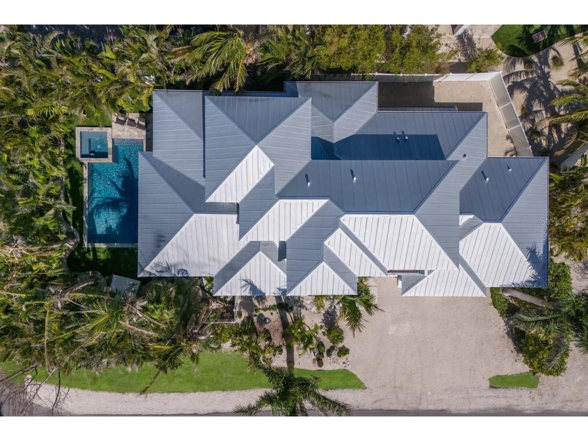 222 Willow Avenue Anna Maria FL 34216 A4649861 image3