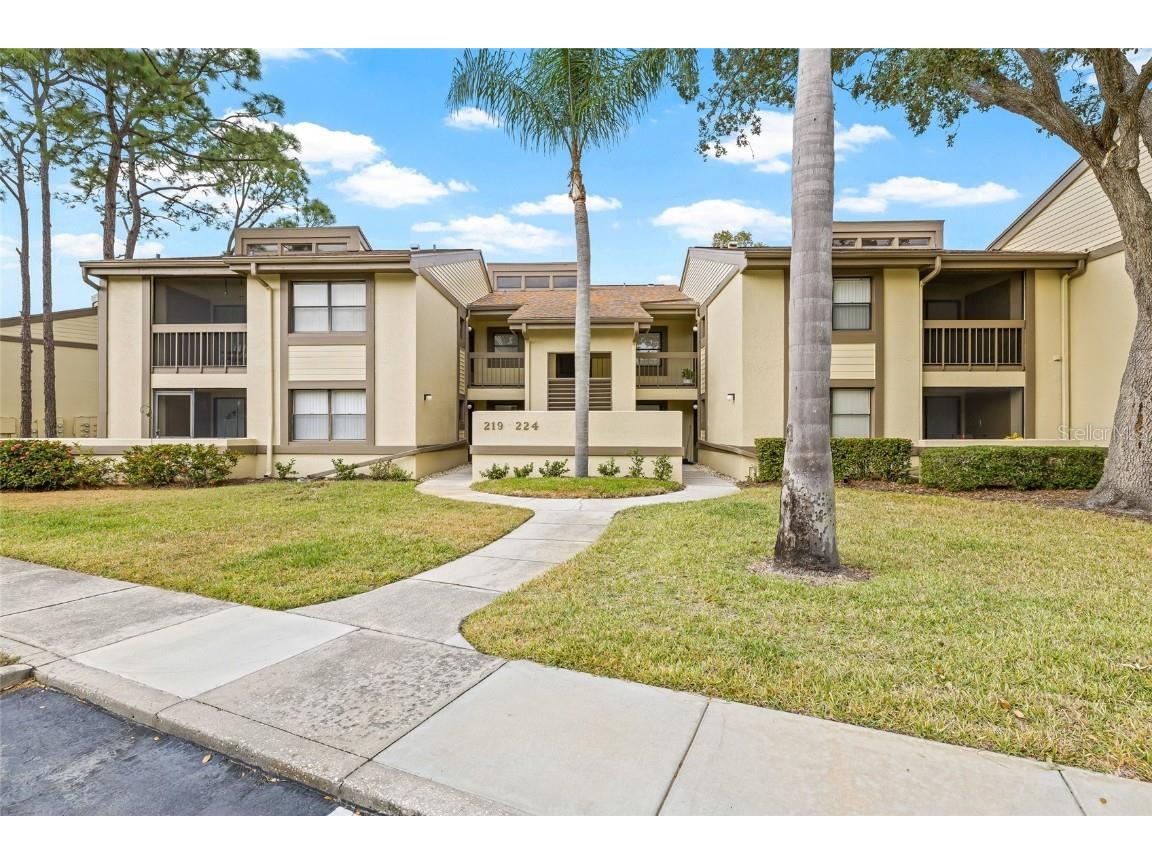 222 Woodlake Wynde #222 Oldsmar FL 34677 TB8452014 image1