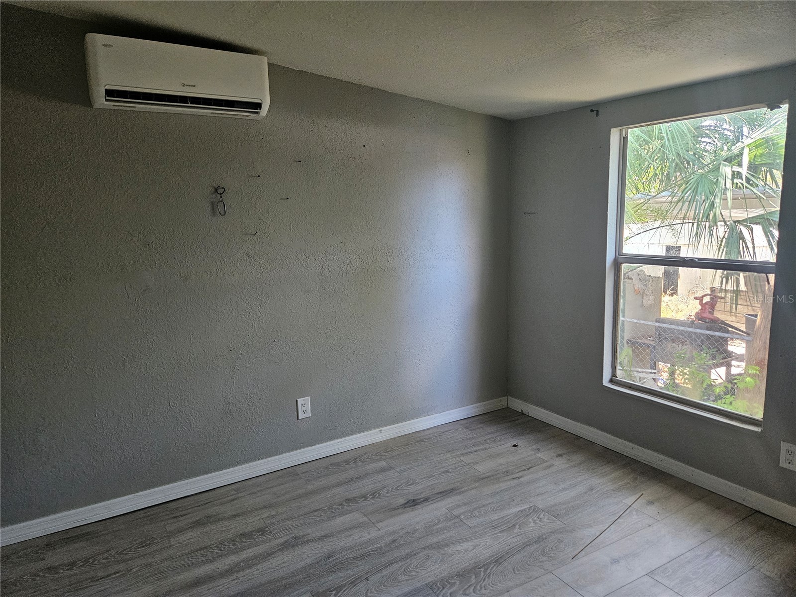 2220 20th Street S Saint Petersburg FL 33712 TB8510396 image8