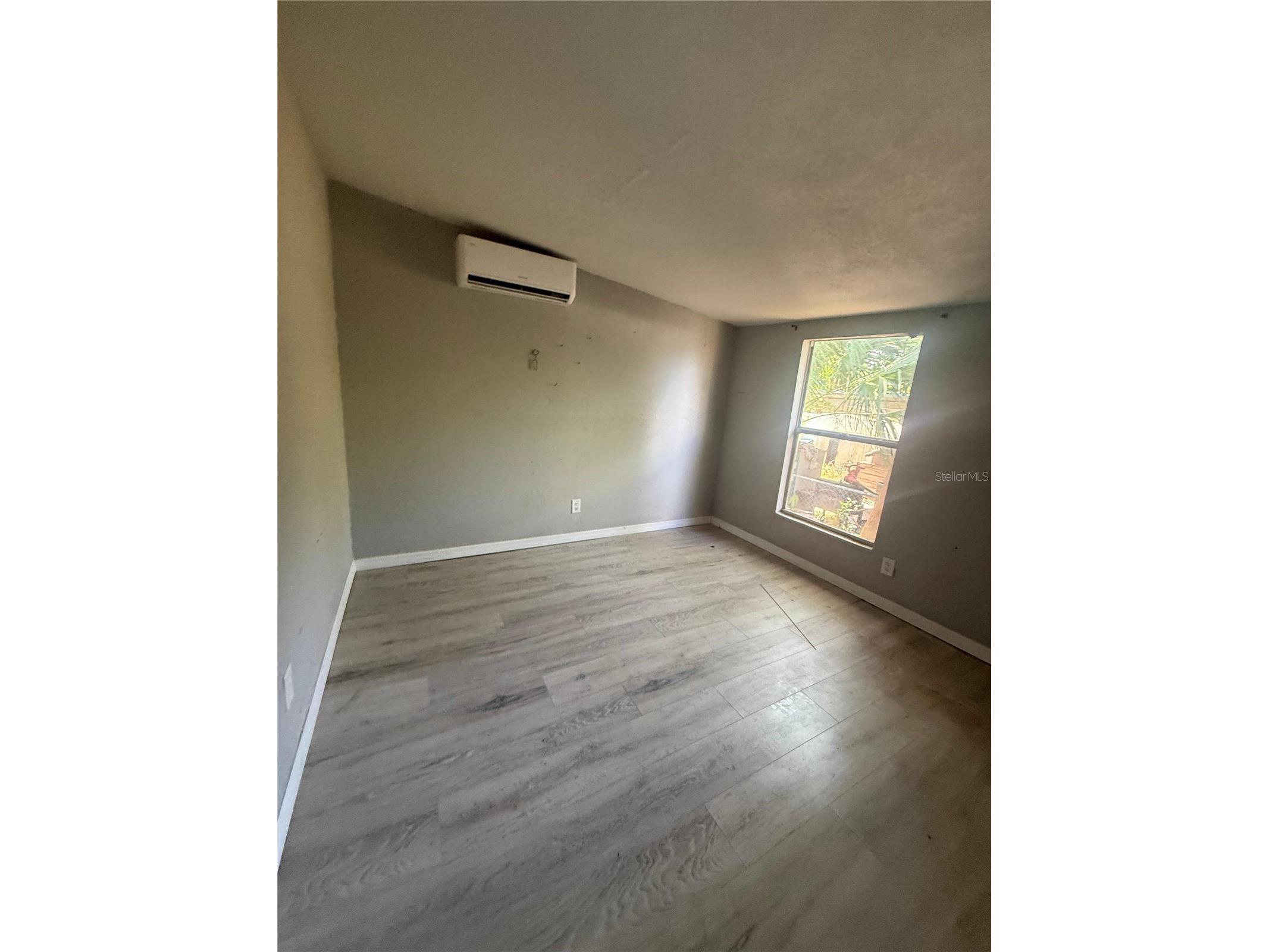 2220 20th Street S Saint Petersburg FL 33712 TB8510396 image9