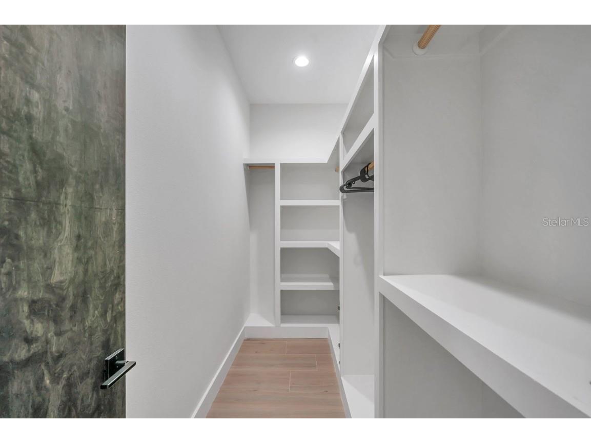 2220 2nd Avenue N Saint Petersburg FL 33713 TB8462127 image31