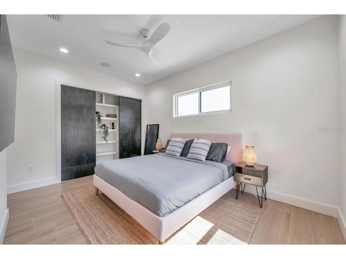 2220 2nd Avenue N Saint Petersburg FL 33713 TB8462127 image35