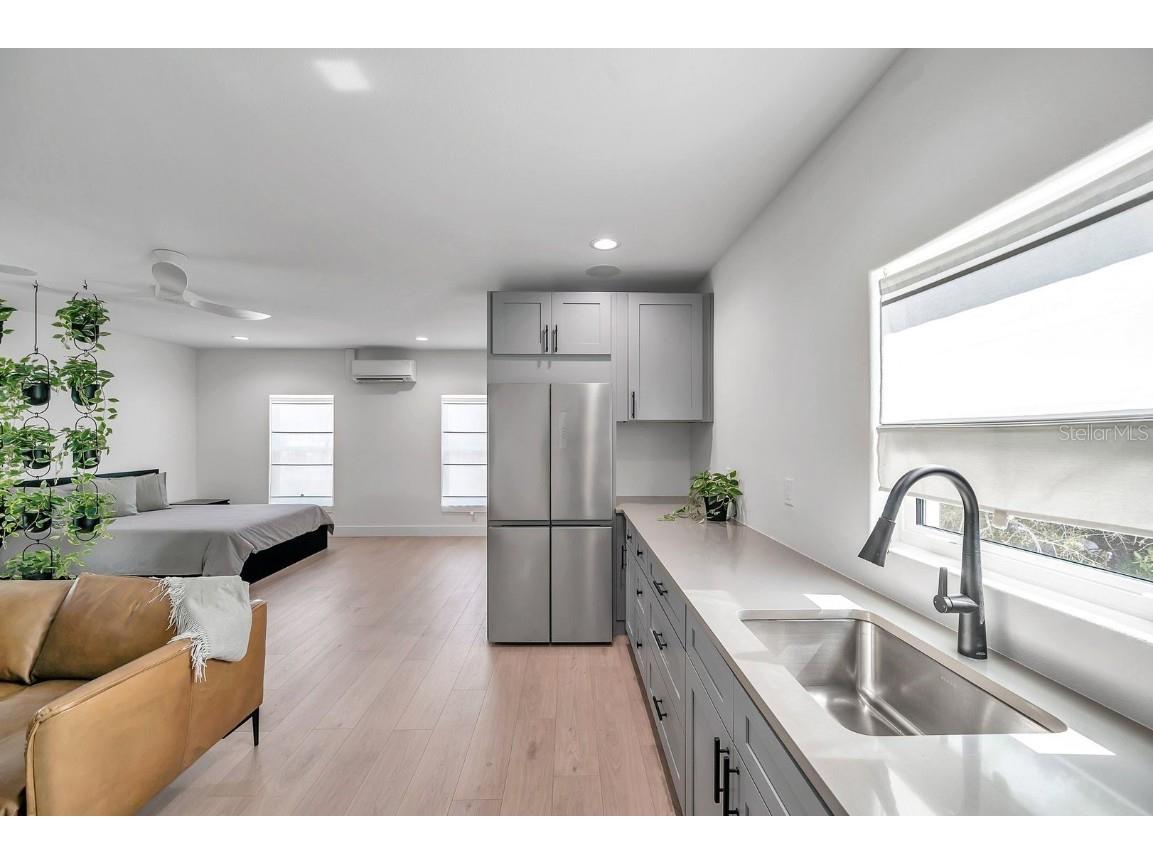 2220 2nd Avenue N Saint Petersburg FL 33713 TB8462127 image37