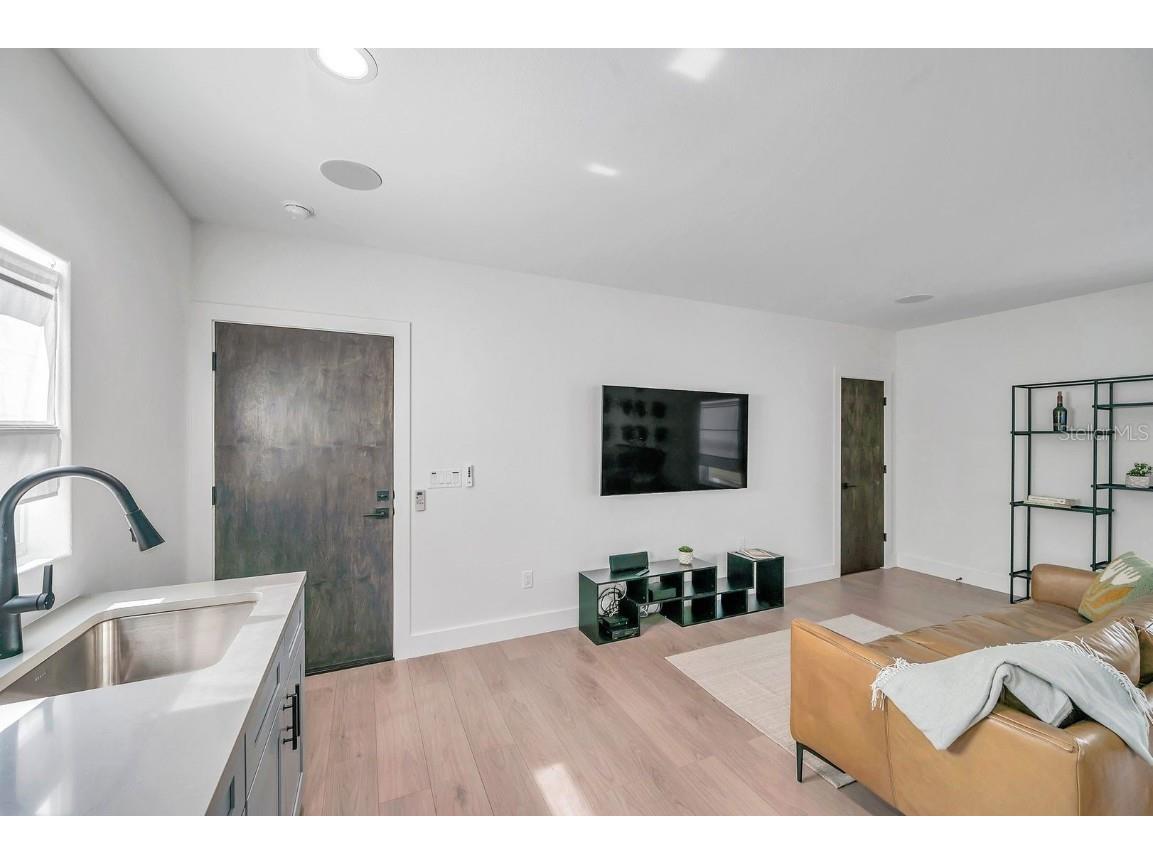 2220 2nd Avenue N Saint Petersburg FL 33713 TB8462127 image39