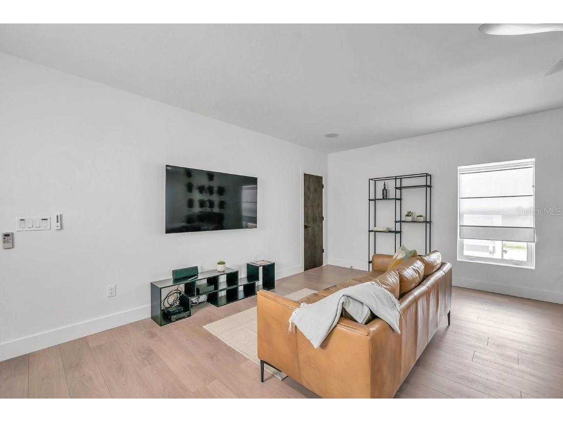 2220 2nd Avenue N Saint Petersburg FL 33713 TB8462127 image40