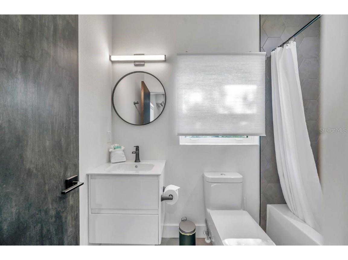 2220 2nd Avenue N Saint Petersburg FL 33713 TB8462127 image44