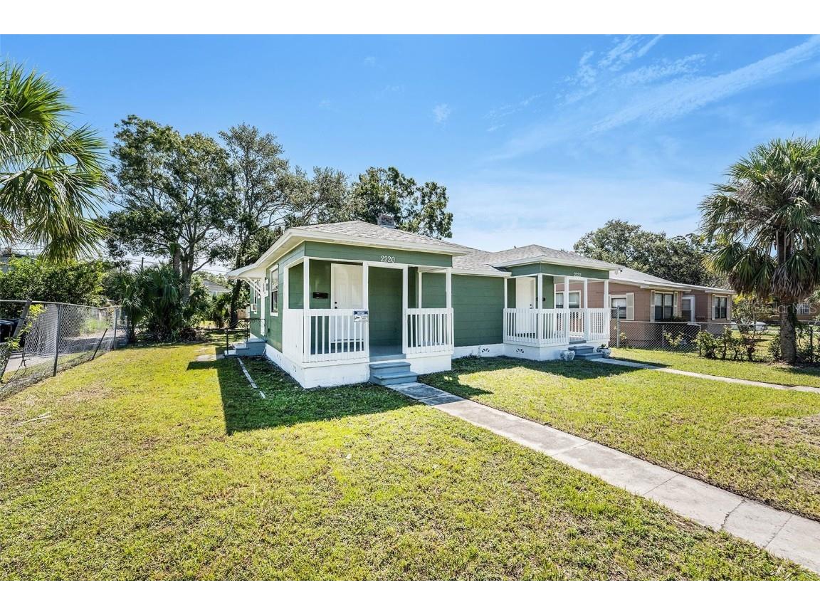 2220 7th Street S Saint Petersburg FL 33705 TB8425755 image3