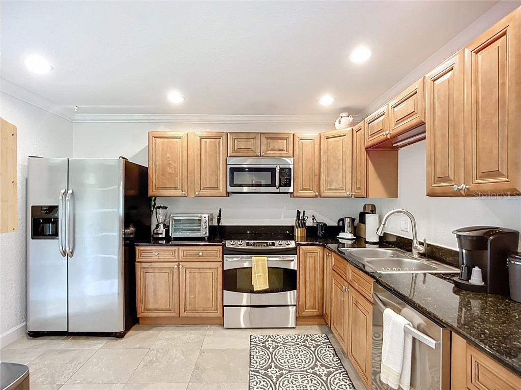 2220 Bahia Vista St #G4 Sarasota FL 34239 A4673383 image13