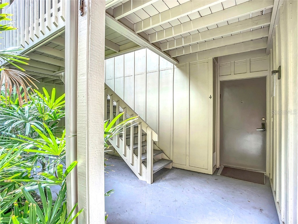 2220 Bahia Vista St #G4 Sarasota FL 34239 A4673383 image2