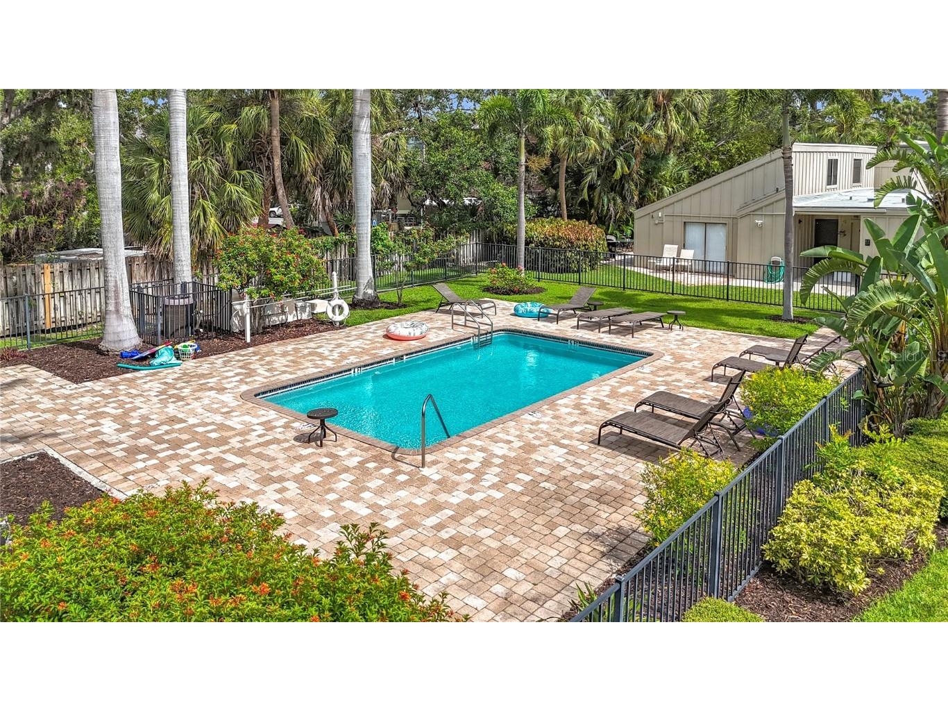 2220 Bahia Vista St #G4 Sarasota FL 34239 A4673383 image43