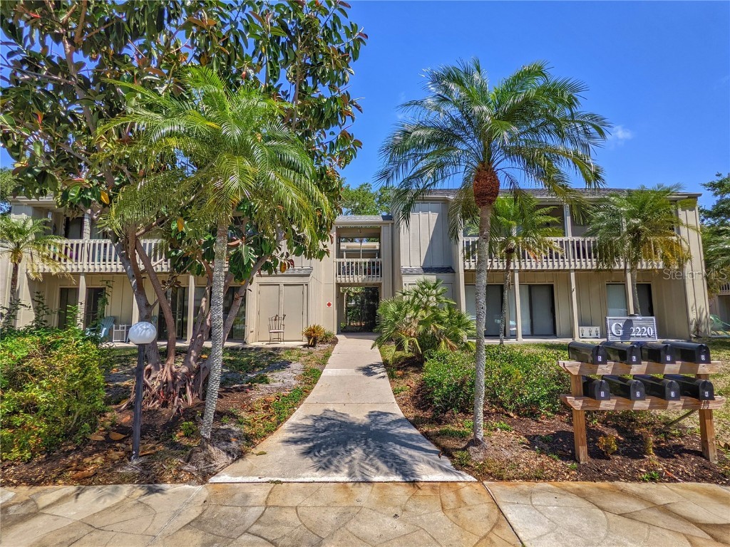2220 Bahia Vista Street #G2 Sarasota FL 34239 A4531213 image1