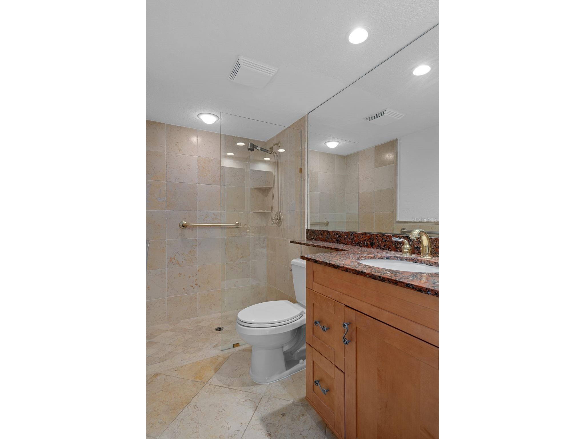 2220 Bahia Vista Street #G4 Sarasota FL 34239 TB8512388 image26