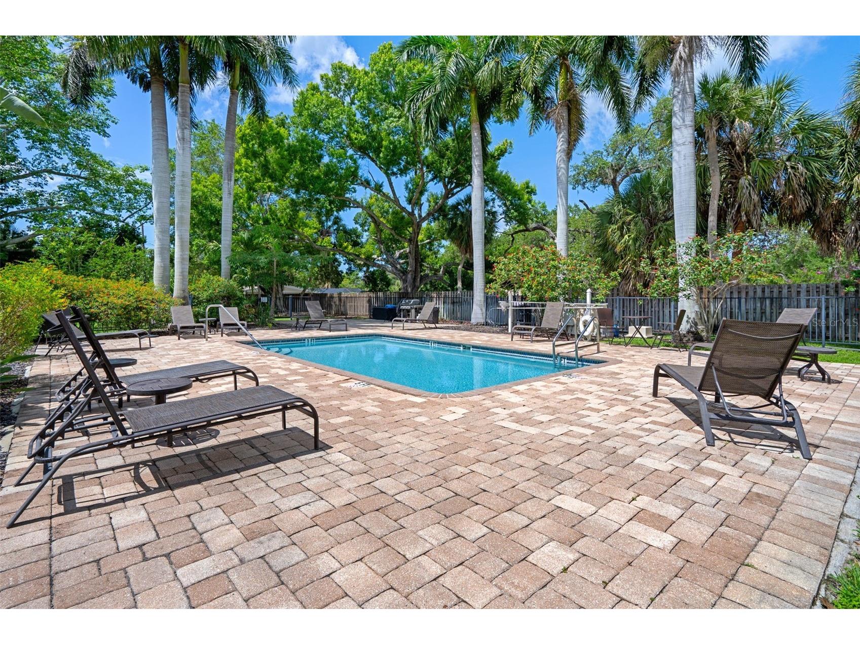 2220 Bahia Vista Street #G4 Sarasota FL 34239 TB8512388 image40