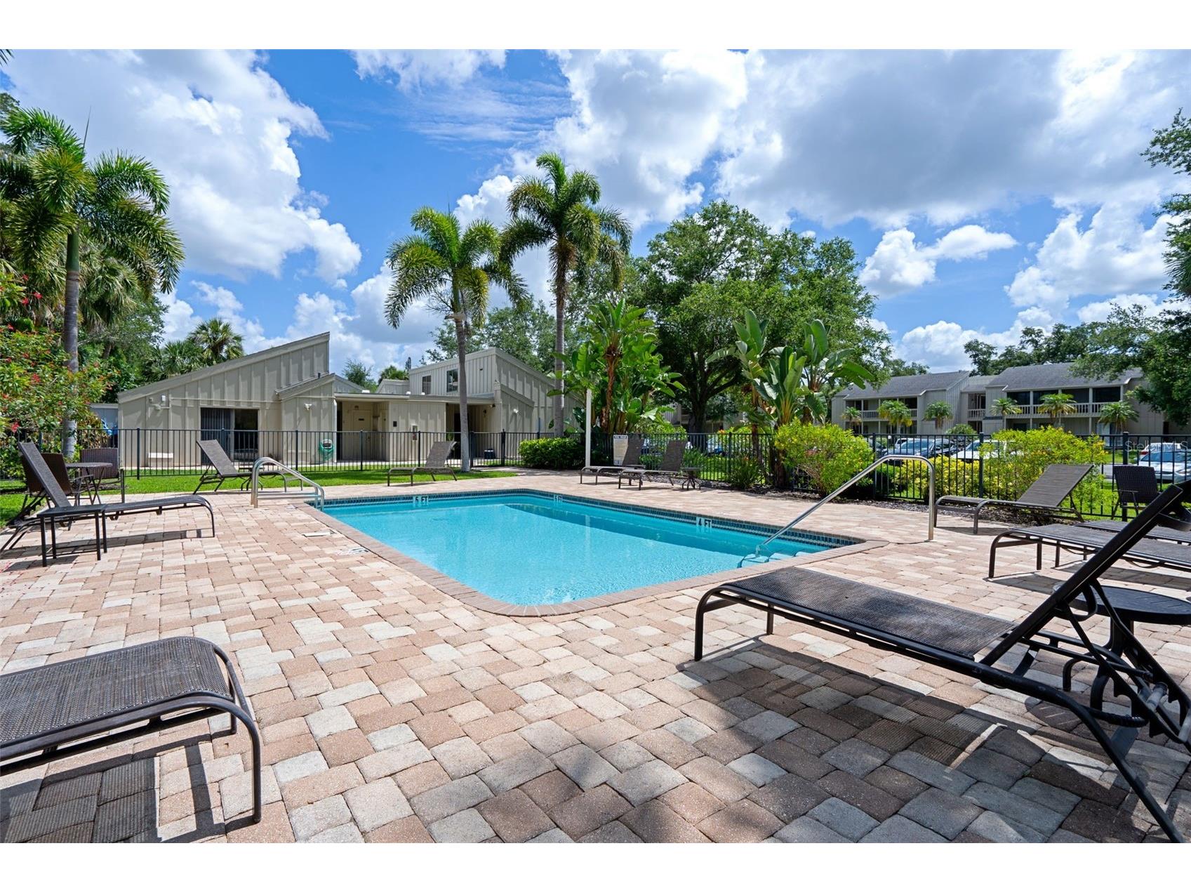 2220 Bahia Vista Street #G4 Sarasota FL 34239 TB8512388 image42