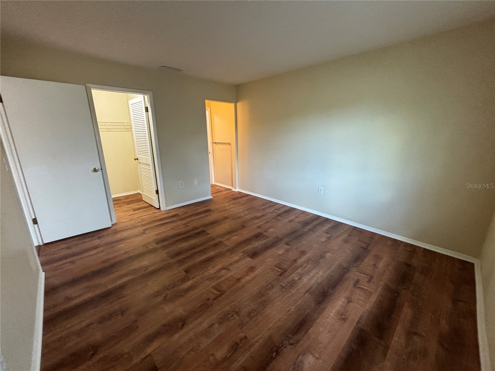 2220 Bancroft Circle S #D Palm Harbor FL 34683 TB8493959 image17