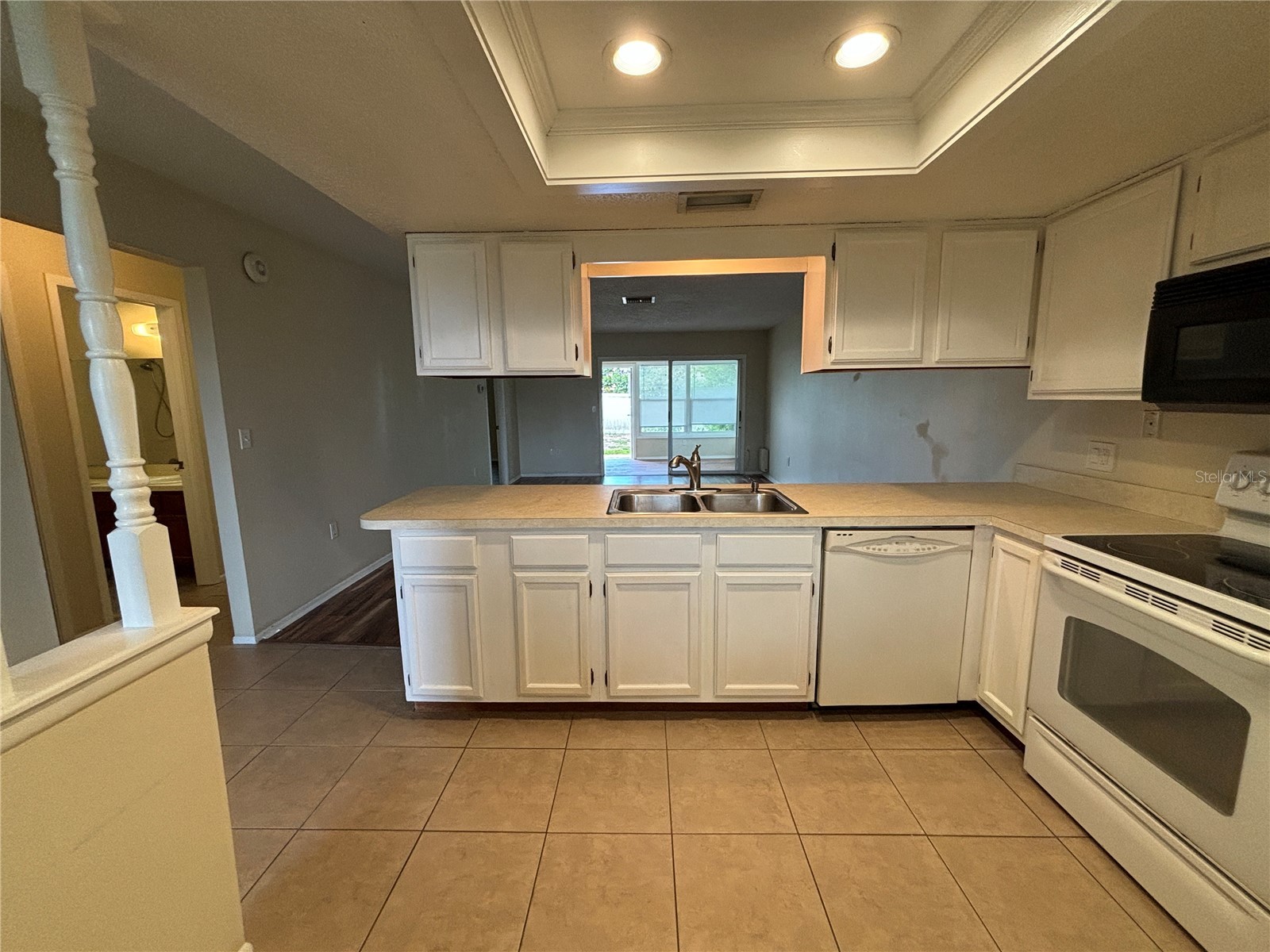 2220 Bancroft Circle S #D Palm Harbor FL 34683 TB8493959 image6