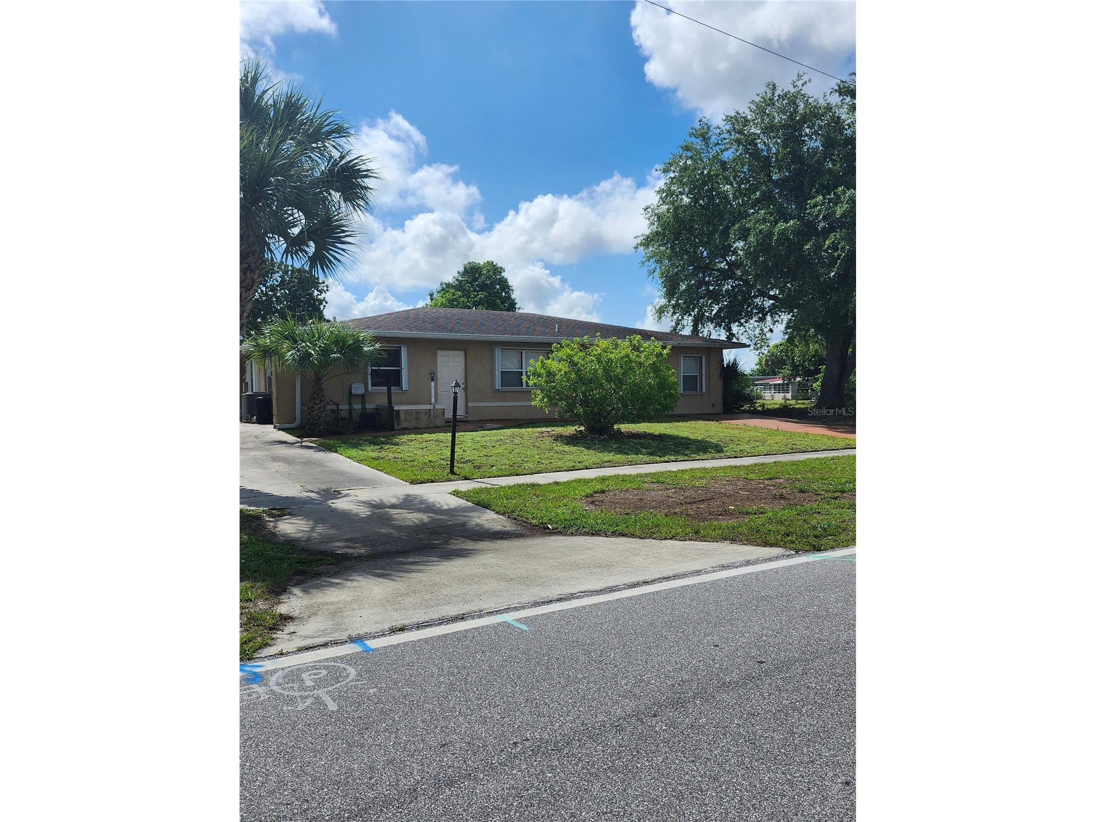 2220 Birchcrest Boulevard Port Charlotte FL 33952 C7527360 image1
