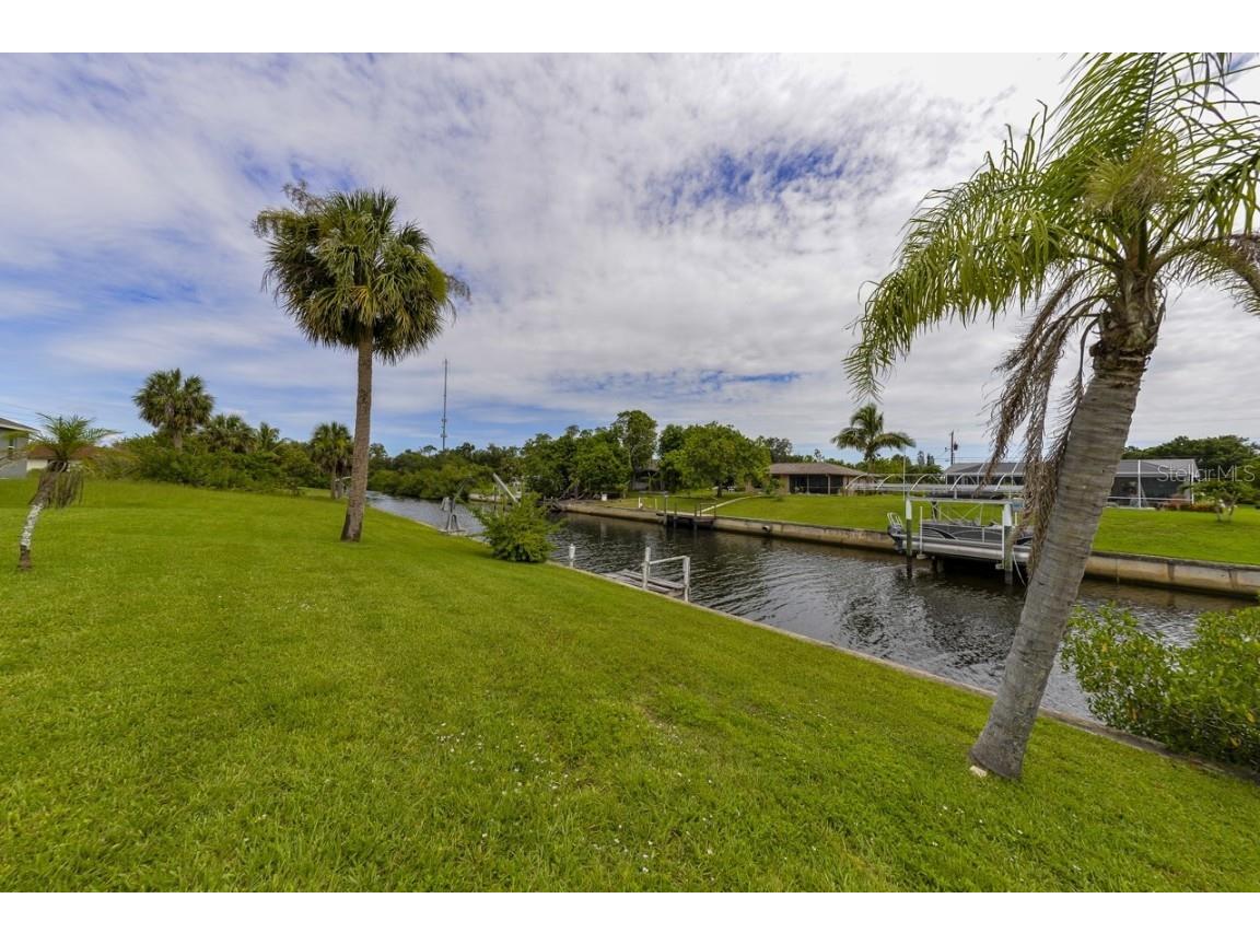 2220 Broad Ranch Dr Port Charlotte FL 33948 - CRESTVIEW WATERWAY C7511783 image50
