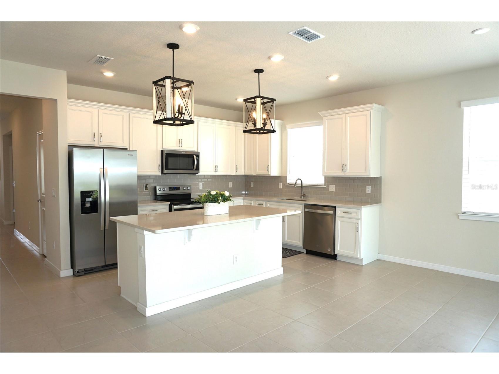 2220 Canopy Terrace Boulevard Deland FL 32724 V4946795 image3
