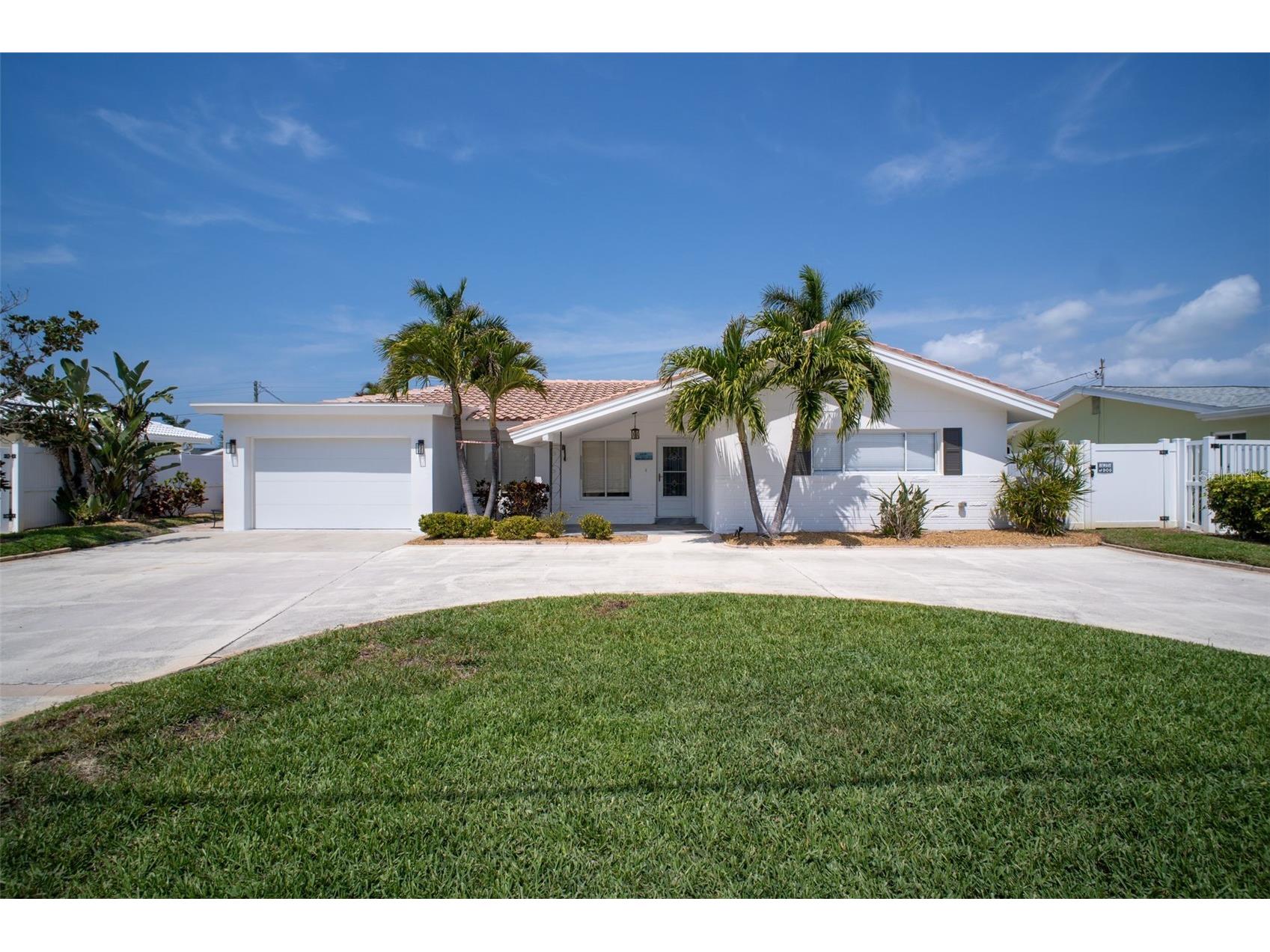 2220 E Vina Del Mar Boulevard Saint Pete Beach FL 33706 TB8468840 image1