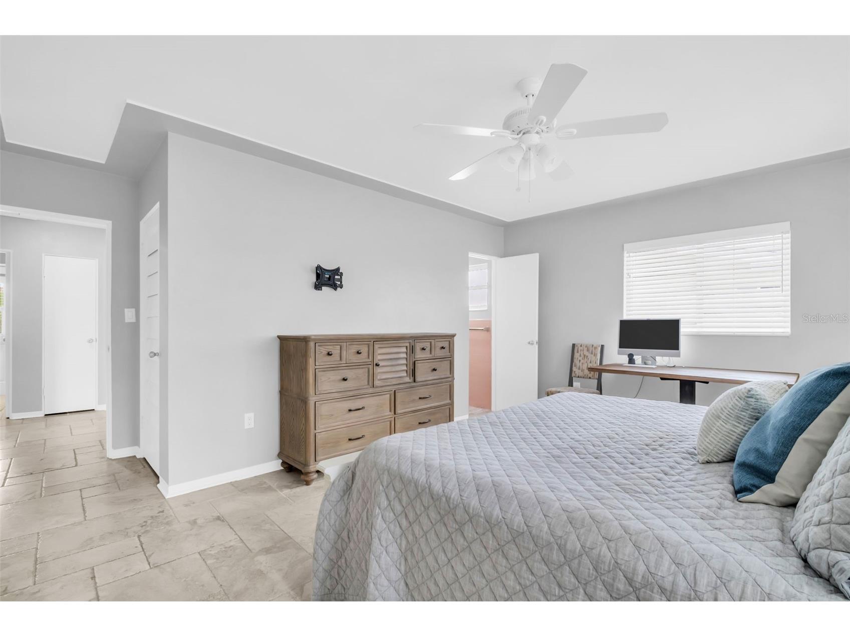 2220 E Vina Del Mar Boulevard Saint Pete Beach FL 33706 TB8468840 image25