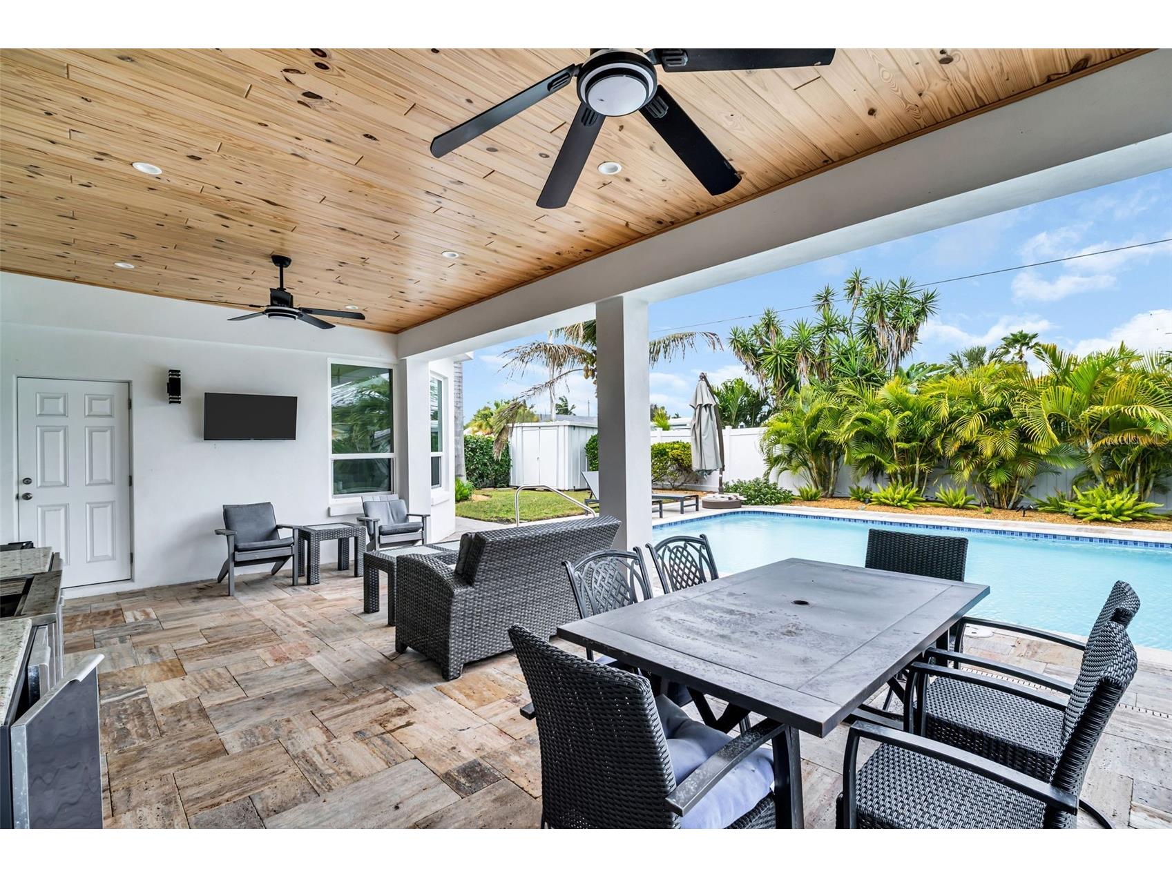 2220 E Vina Del Mar Boulevard Saint Pete Beach FL 33706 TB8468840 image4