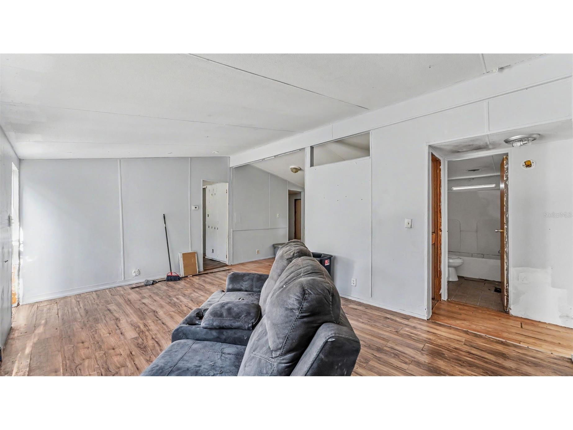 2220 Ellie Road #B Auburndale FL 33823 L4962563 image18