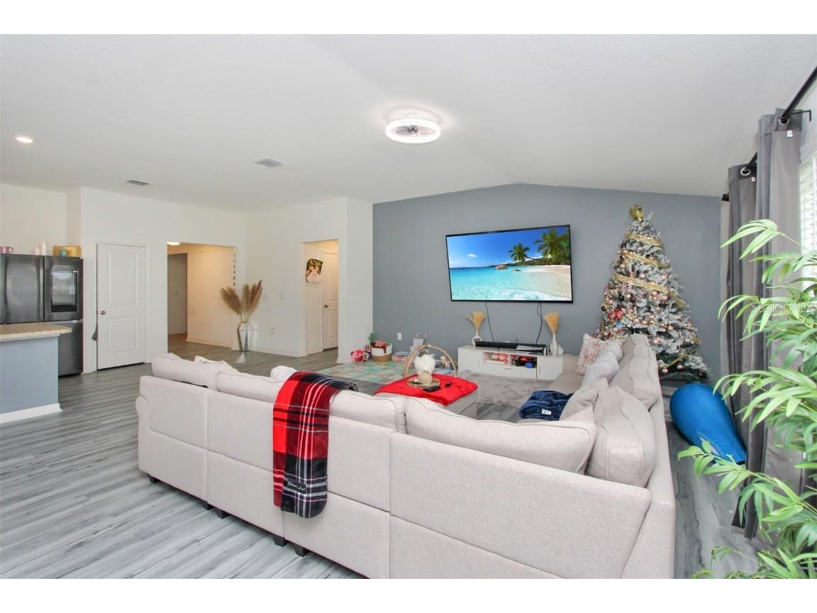 2220 Gladiolus Lane Mascotte FL 34753 O6283195 image10