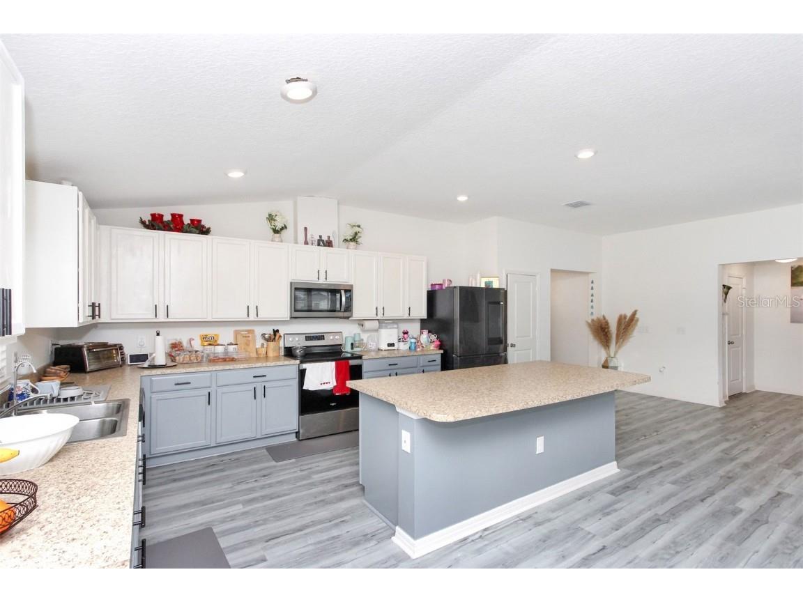 2220 Gladiolus Lane Mascotte FL 34753 O6283195 image13