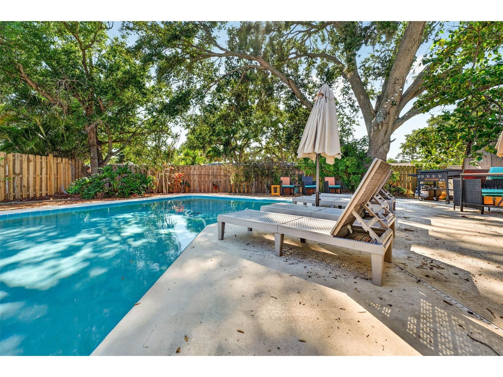 2220 Lauren Drive Largo FL 33774 TB8511649 image70
