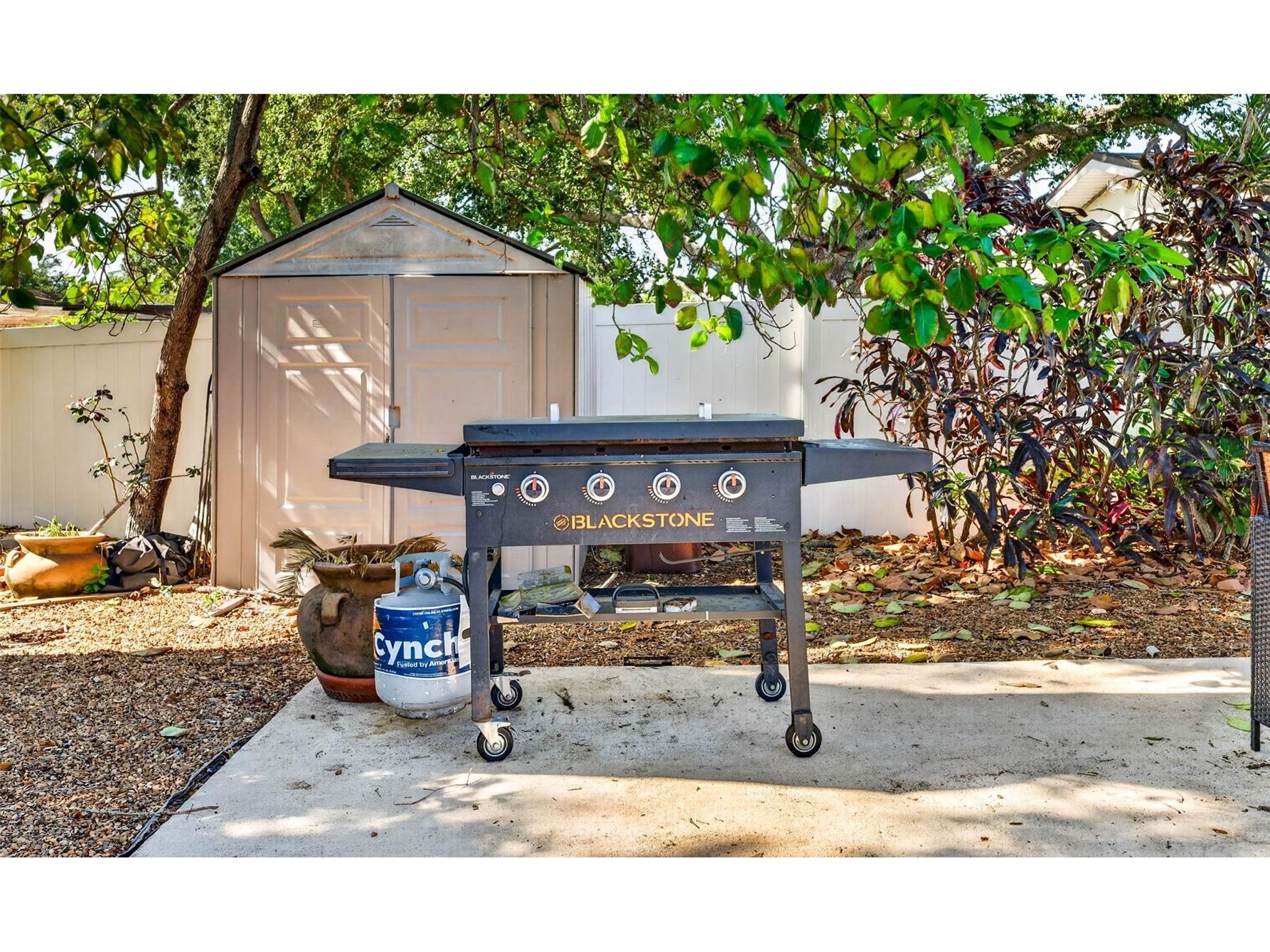 2220 Lauren Drive Largo FL 33774 TB8511649 image77