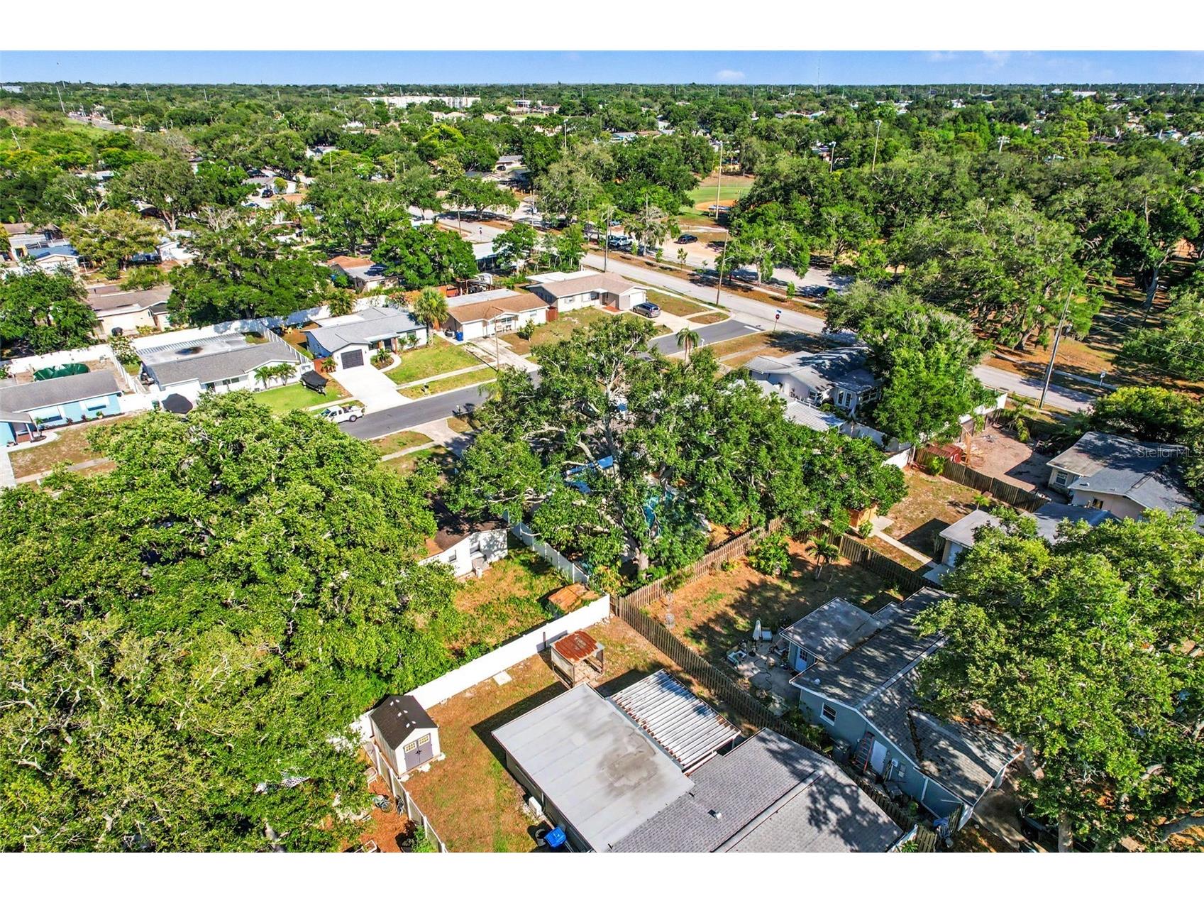 2220 Lauren Drive Largo FL 33774 TB8511649 image82