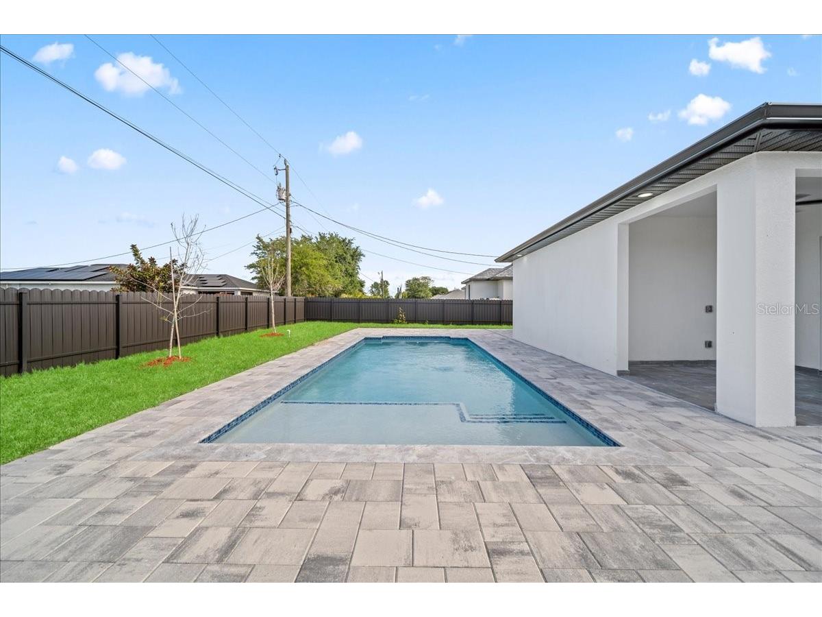 2220 NE 9th Place Cape Coral FL 33909 A4686067 image26