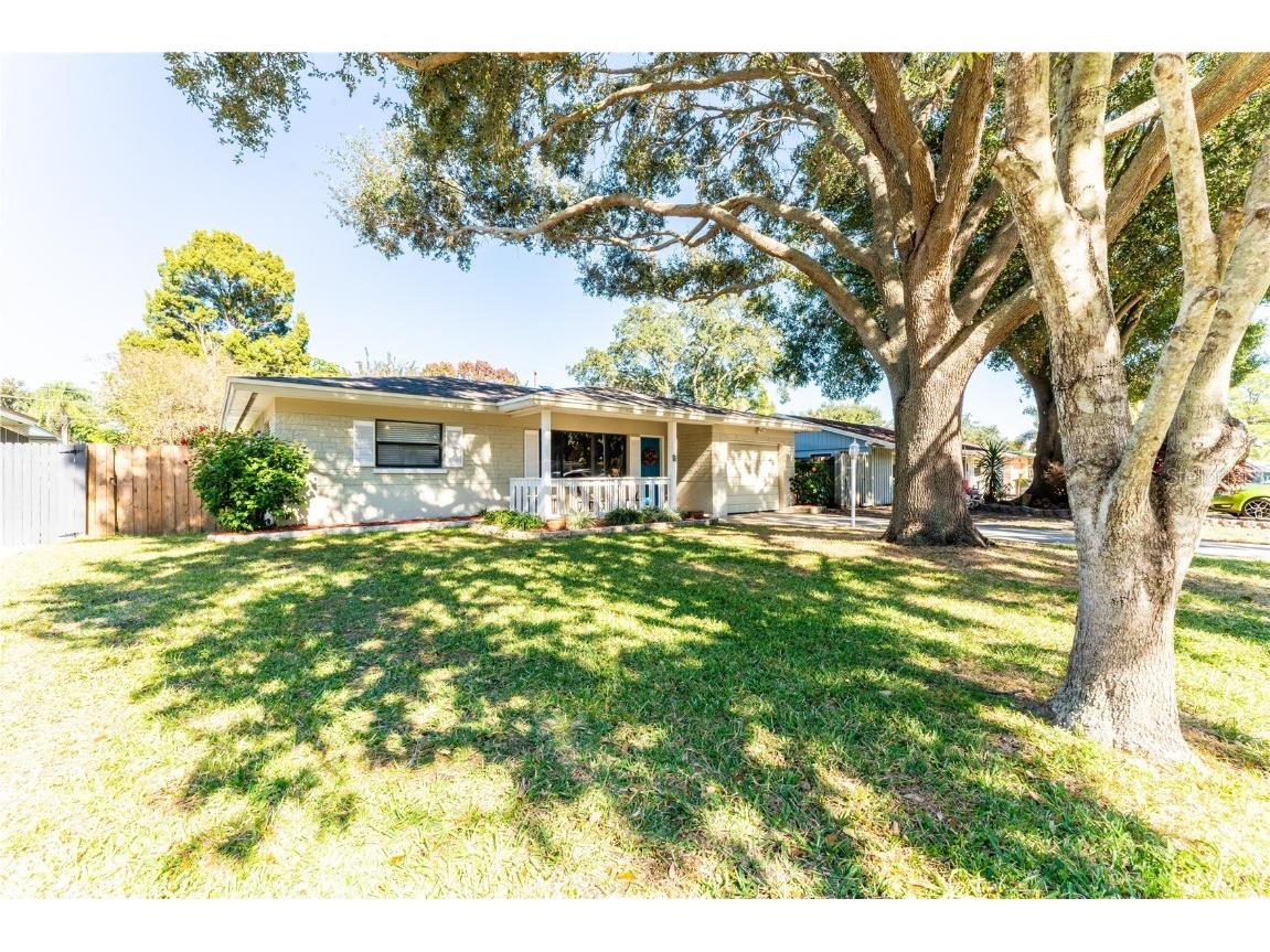2220 Norman Drive Clearwater FL 33765 U8144465 image1