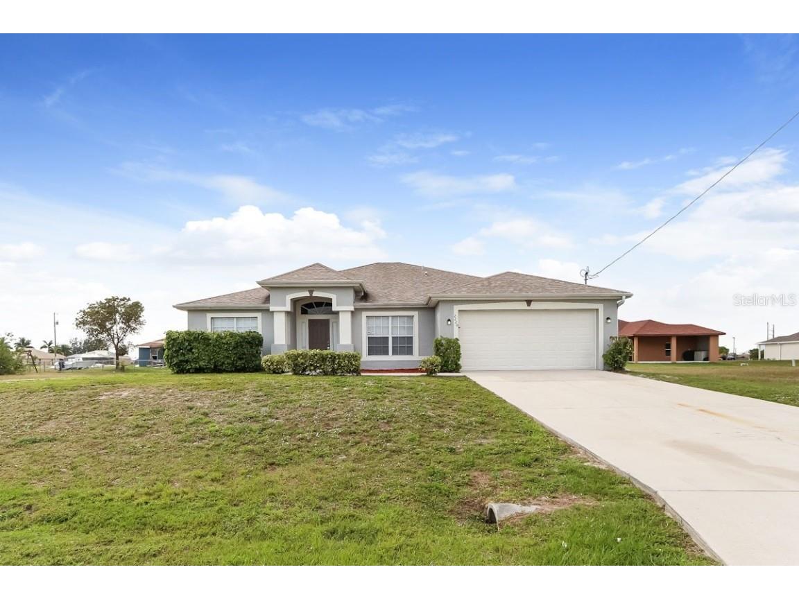 2220 NW Juanita Place Cape Coral FL 33993 O6215147 image1