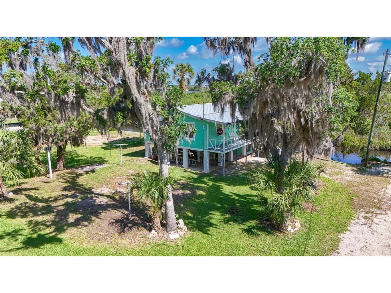 2220 S Coon Point Crystal River FL 34429 TB8385780 image4