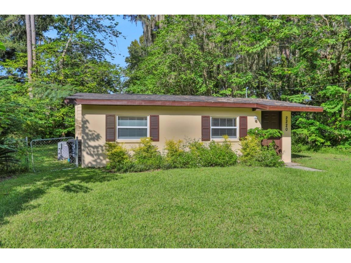 2220 SE 46th Terrace Gainesville FL 32641 A4585135 image1