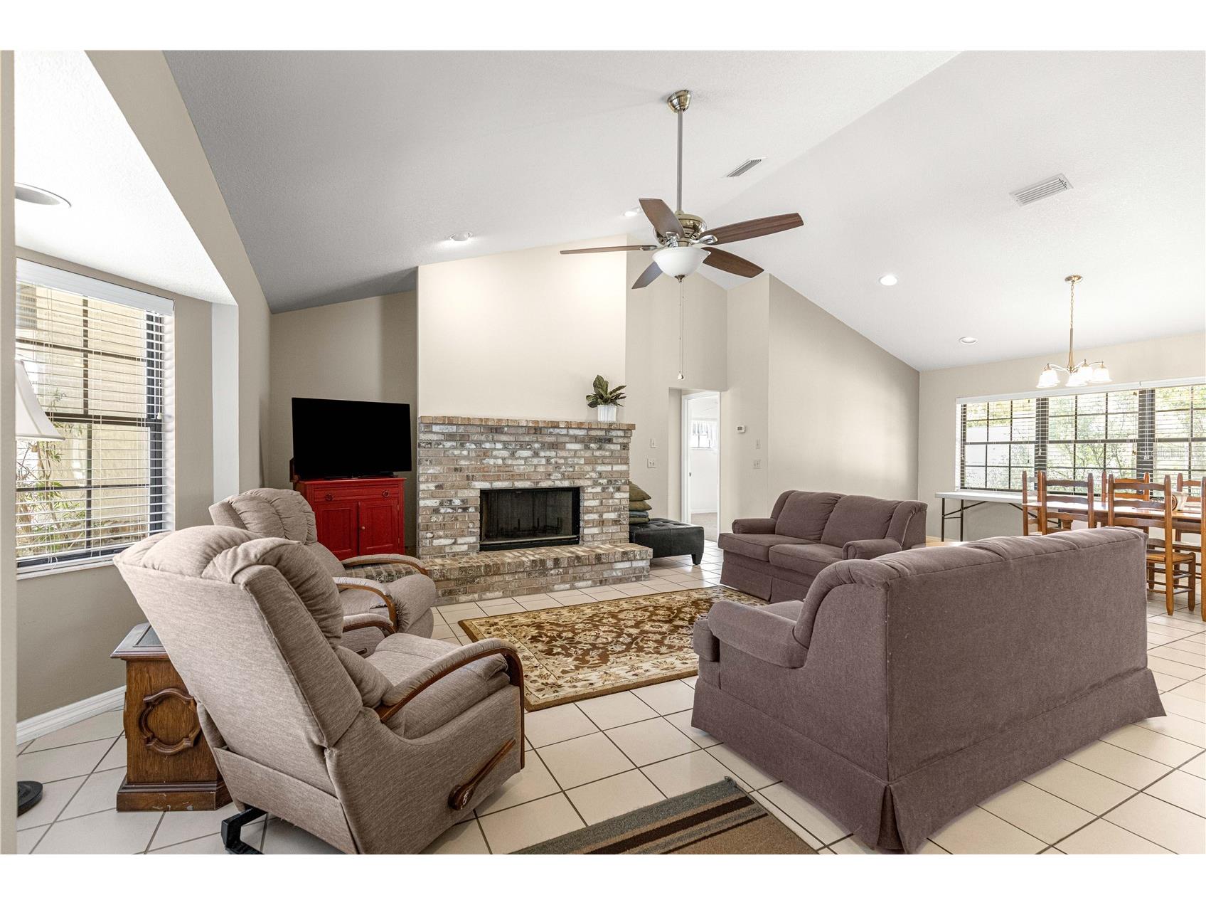 2220 SE 51st Avenue Ocala FL 34480 OM720518 image7