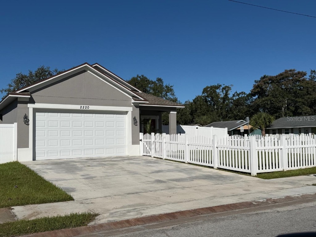 2220 Smith Street Kissimmee FL 34744 S5136876 image1