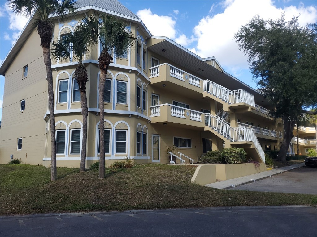 2220 Spanish Drive #10 Clearwater FL 33763 TB8330756 image1