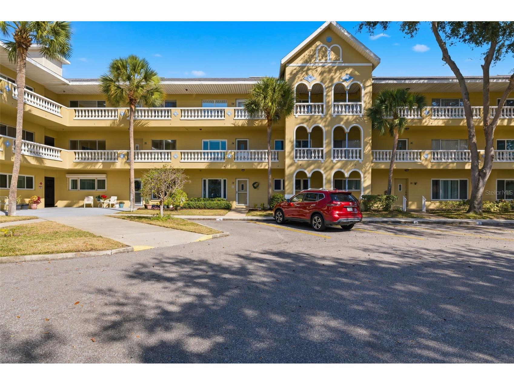 2220 Spanish Drive #14 Clearwater FL 33763 - HARBOR LAKE TB8468365 image1