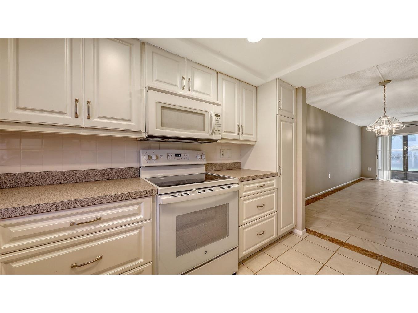 2220 Stickney Point Rd #519 Sarasota FL 34231 A4659945 image25