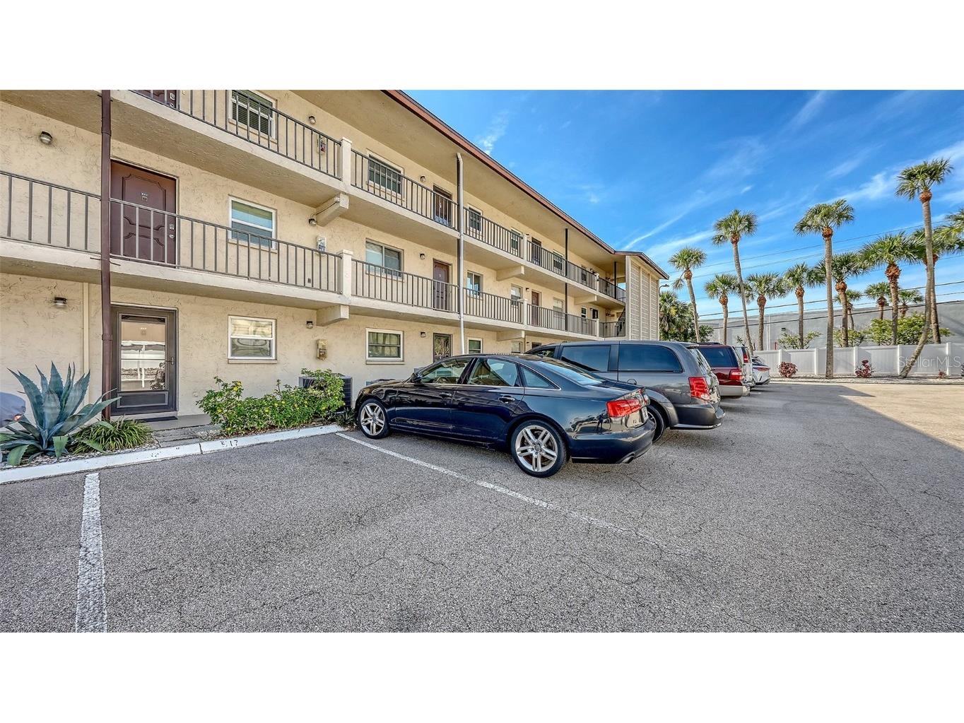 2220 Stickney Point Rd #519 Sarasota FL 34231 A4659945 image5