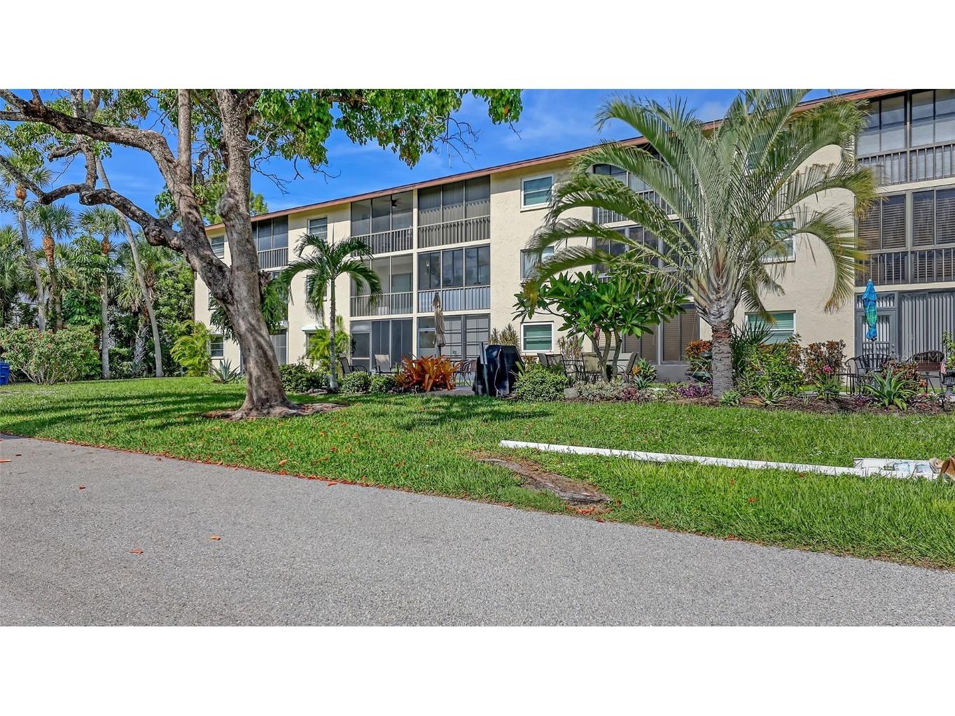 2220 Stickney Point Rd #519 Sarasota FL 34231 A4659945 image50